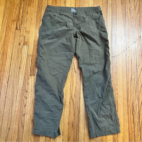 Kuhl Pants - Kuhl Sz 14 Women's  Roll Up Pants Cargo Utility Hiking Convertible Green